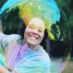 Meet your Posher, Amelia